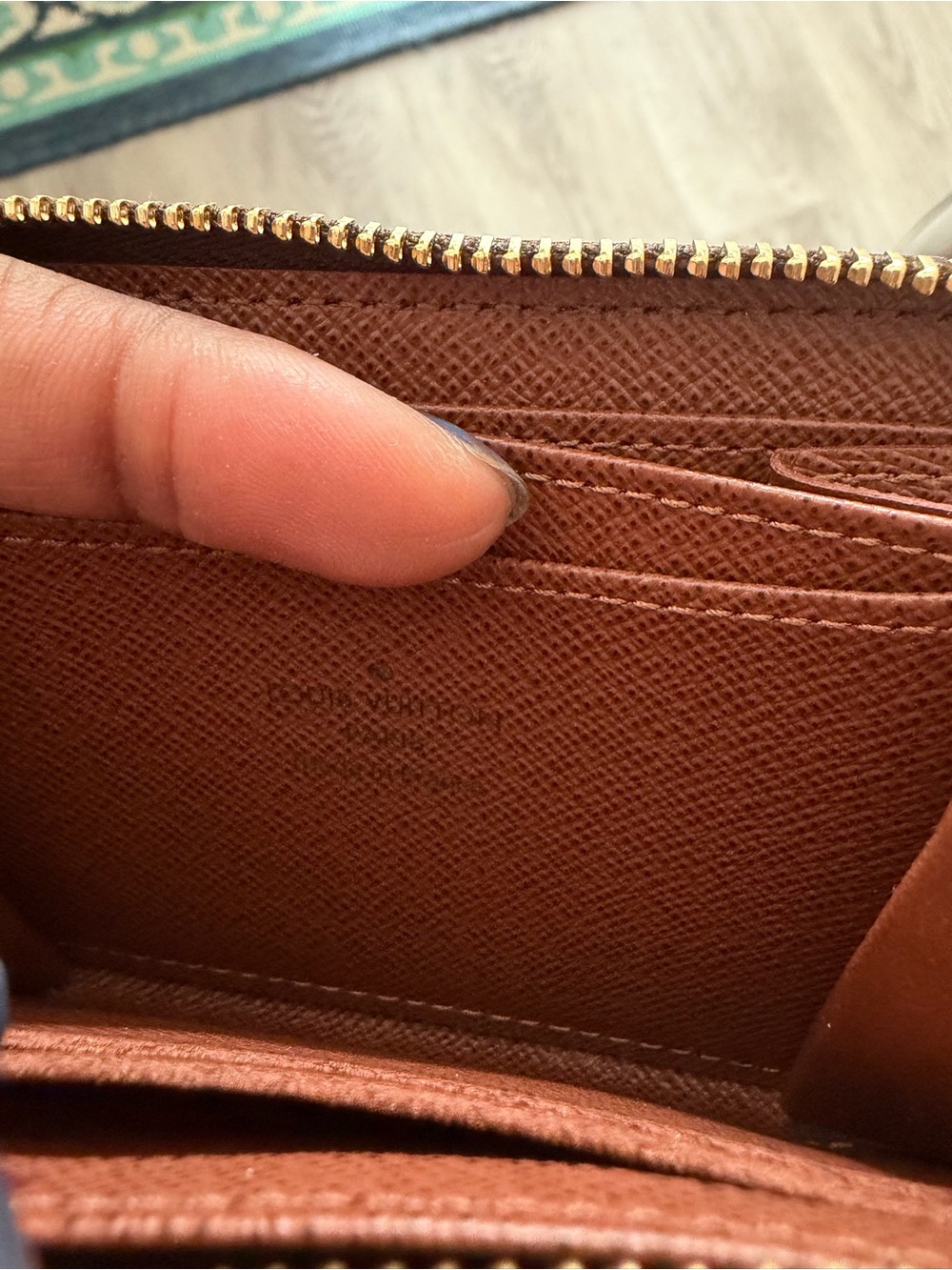 Louis Vuitton Brown Monogram Zip Card & Key Pouch - Picture 11 of 11